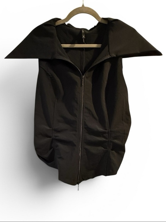 Porto Jackets & Blazers - Porto Sz M Viola Vest in Black Architectural Collar Asymmetrical Design | NWT